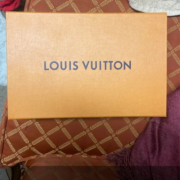 Authentic Louis Vuitton Nano Speedy - Picture 3 of 9